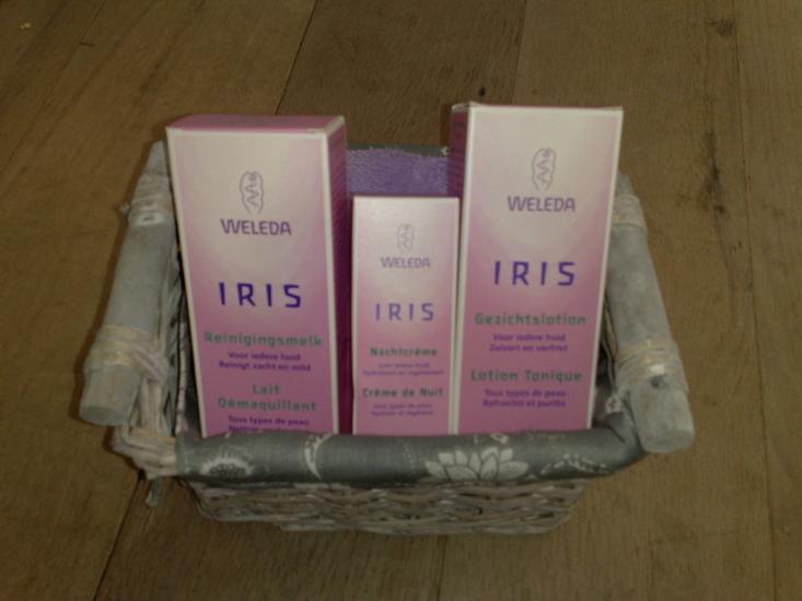 Uitrusten Alsjeblieft kijk haar Dames, weleda Iris, cadeaupakket #3 - cadeaupakket